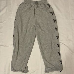 H&Z Gray Butterfly printed sweatpants with adjustable cuffs and drawstring.